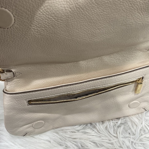 Tory Burch ivory crossbody bag - Picture 9 of 12